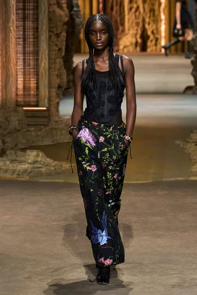 Look 71